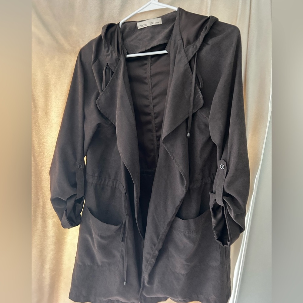 Grey Trench Coat with Open Front and 3/4 Sleeves